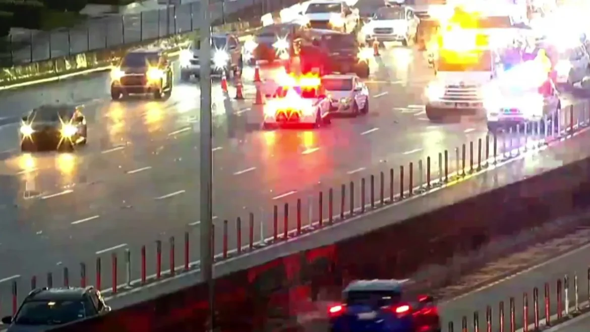 Accidente-multiple-en-autopista-Palmetto-genera-grandes-retrasos-en-sentido-sur