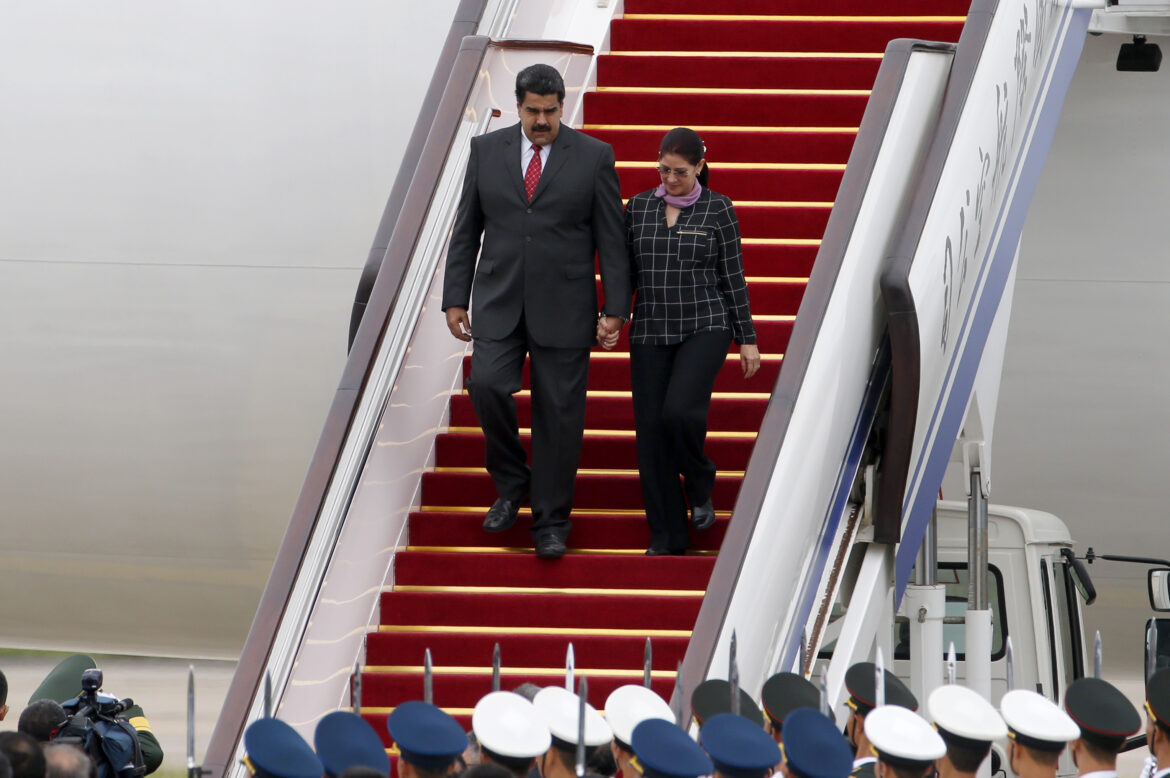 VENEZUELA-MADURO AVIÓN