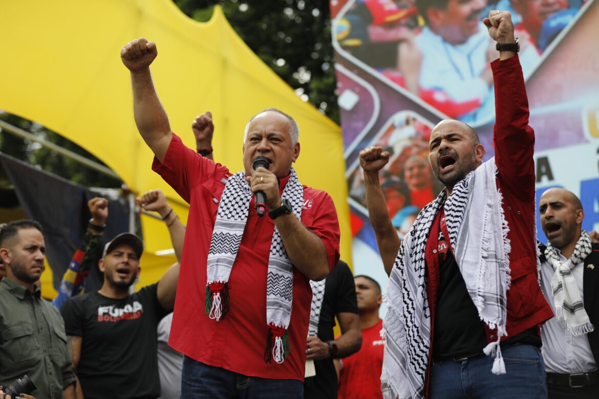 Diosdado CabelloMaher Taha